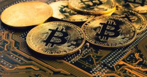 crypto reaction to interest rate
